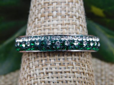 RING ROCK STONE LAPIDARY SPECIMEN