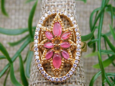 RING ROCK STONE LAPIDARY SPECIMEN