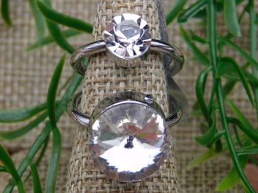 RING ROCK STONE LAPIDARY SPECIMEN