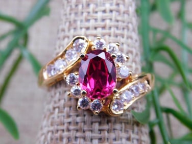 RING ROCK STONE LAPIDARY SPECIMEN