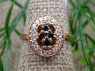 RING ROCK STONE LAPIDARY SPECIMEN