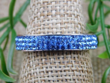 RING ROCK STONE LAPIDARY SPECIMEN