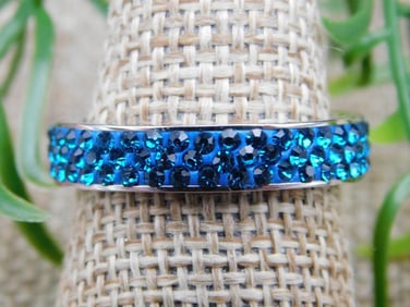 RING ROCK STONE LAPIDARY SPECIMEN