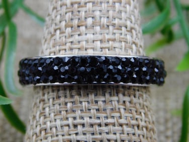 RING ROCK STONE LAPIDARY SPECIMEN