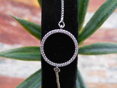 NECKLACE ROCK STONE LAPIDARY SPECIMEN