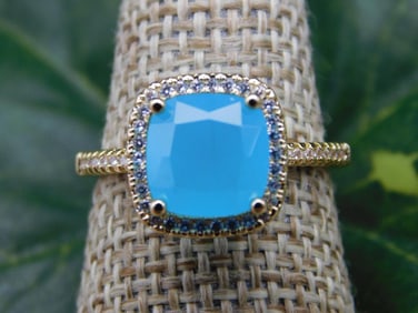 RING ROCK STONE LAPIDARY SPECIMEN