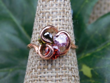 RING ROCK STONE LAPIDARY SPECIMEN