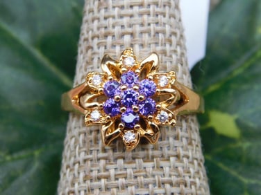 RING ROCK STONE LAPIDARY SPECIMEN