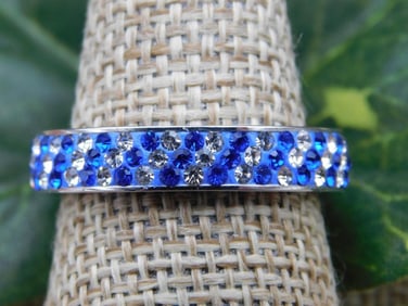 RING ROCK STONE LAPIDARY SPECIMEN