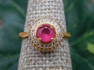 RING ROCK STONE LAPIDARY SPECIMEN