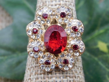 RING ROCK STONE LAPIDARY SPECIMEN