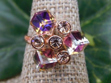 RING ROCK STONE LAPIDARY SPECIMEN