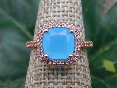 PENDANT ROCK STONE LAPIDARY SPECIMEN