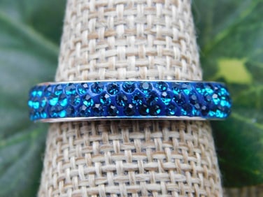 RING ROCK STONE LAPIDARY SPECIMEN