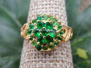 RING ROCK STONE LAPIDARY SPECIMEN