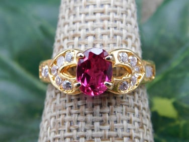 RING ROCK STONE LAPIDARY SPECIMEN