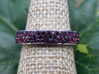 RING ROCK STONE LAPIDARY SPECIMEN