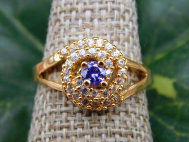 RING ROCK STONE LAPIDARY SPECIMEN