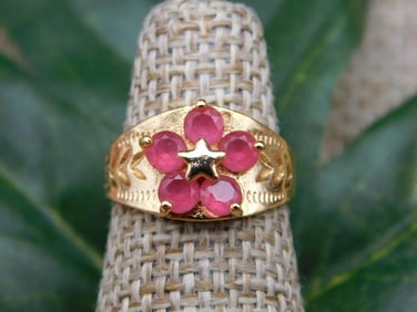 RING ROCK STONE LAPIDARY SPECIMEN