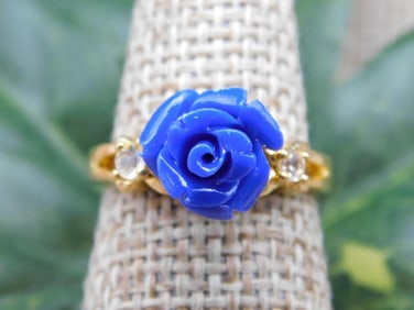 RING ROCK STONE LAPIDARY SPECIMEN