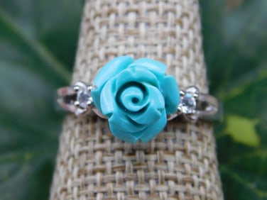 RING ROCK STONE LAPIDARY SPECIMEN