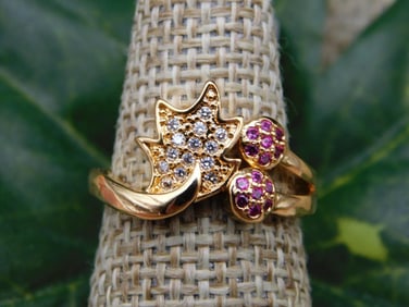 RING ROCK STONE LAPIDARY SPECIMEN