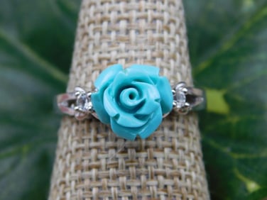 RING ROCK STONE LAPIDARY SPECIMEN