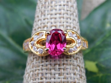 RING ROCK STONE LAPIDARY SPECIMEN