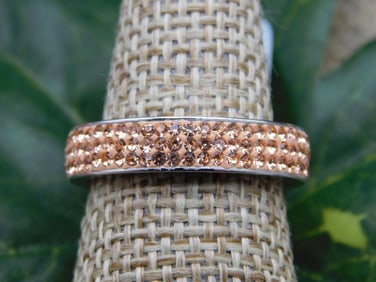 RING ROCK STONE LAPIDARY SPECIMEN