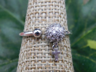 RING ROCK STONE LAPIDARY SPECIMEN