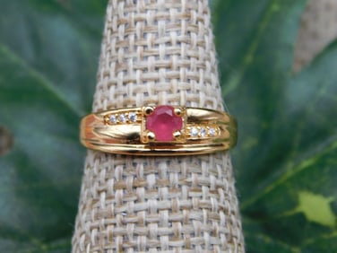 RING ROCK STONE LAPIDARY SPECIMEN