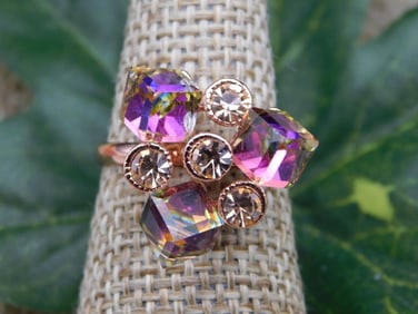 RING ROCK STONE LAPIDARY SPECIMEN