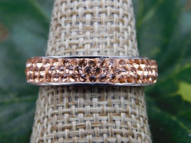 RING ROCK STONE LAPIDARY SPECIMEN