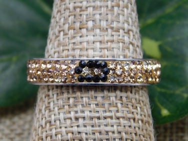 RING ROCK STONE LAPIDARY SPECIMEN