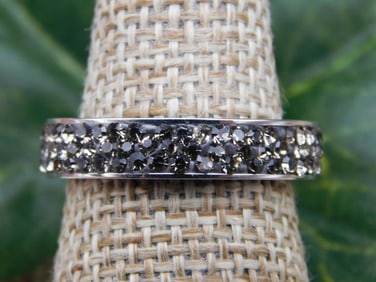 RING ROCK STONE LAPIDARY SPECIMEN