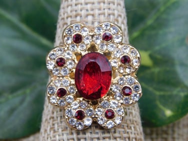 RING ROCK STONE LAPIDARY SPECIMEN