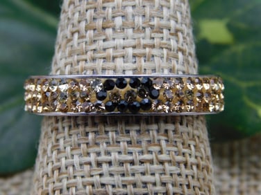 RING ROCK STONE LAPIDARY SPECIMEN