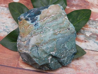 ROCK STONE LAPIDARY SPECIMEN