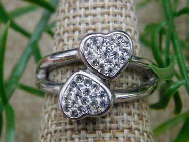 RING ROCK STONE LAPIDARY SPECIMEN