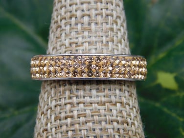 RING ROCK STONE LAPIDARY SPECIMEN