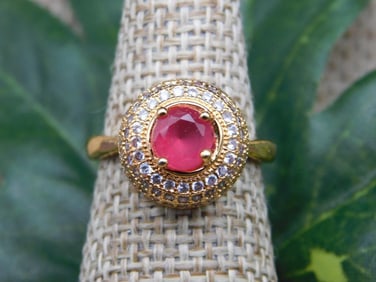 RING ROCK STONE LAPIDARY SPECIMEN