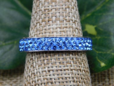 RING ROCK STONE LAPIDARY SPECIMEN