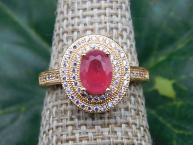 RING ROCK STONE LAPIDARY SPECIMEN