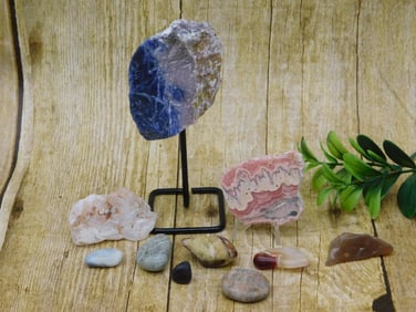 MIXED LOT ROCK STONE LAPIDARY SPECIMEN
