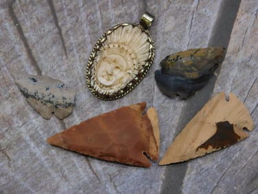 MIXED LOT ROCK STONE LAPIDARY SPECIMEN
