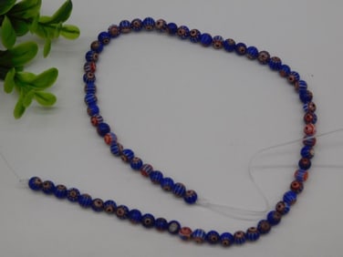 AFRICAN TRADE BEADS ROCK STONE LAPIDARY SPECIMEN