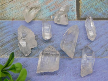 QUARTZ ROCK STONE LAPIDARY SPECIMEN