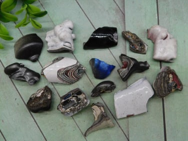 FORDITE MOTOR CITY AGATE ROCK STONE LAPIDARY SPECIMEN