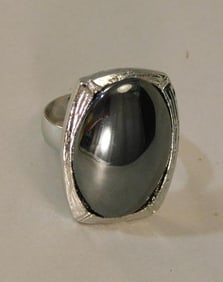 HEMATITE RING ROCK STONE LAPIDARY SPECIMEN