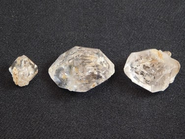 HERKIMER DIAMONDS 85 CARATS ROCK STONE LAPIDARY SPECIMEN